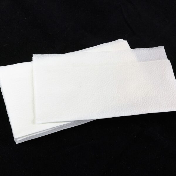 Serwetki papierowe 1/8 33x33cm do dyspensera N1 op.400szt.